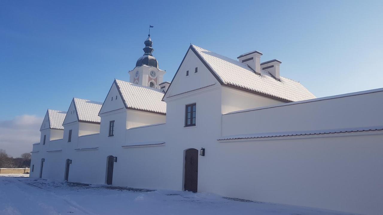 Hotel Pokamedulski Klasztor W Wigrach Wigry Exterior foto