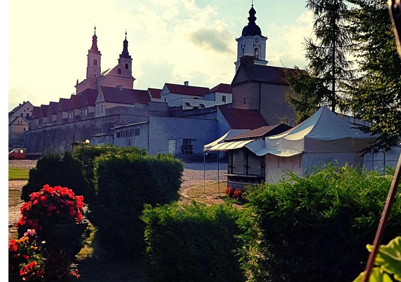 Hotel Pokamedulski Klasztor W Wigrach Wigry Exterior foto