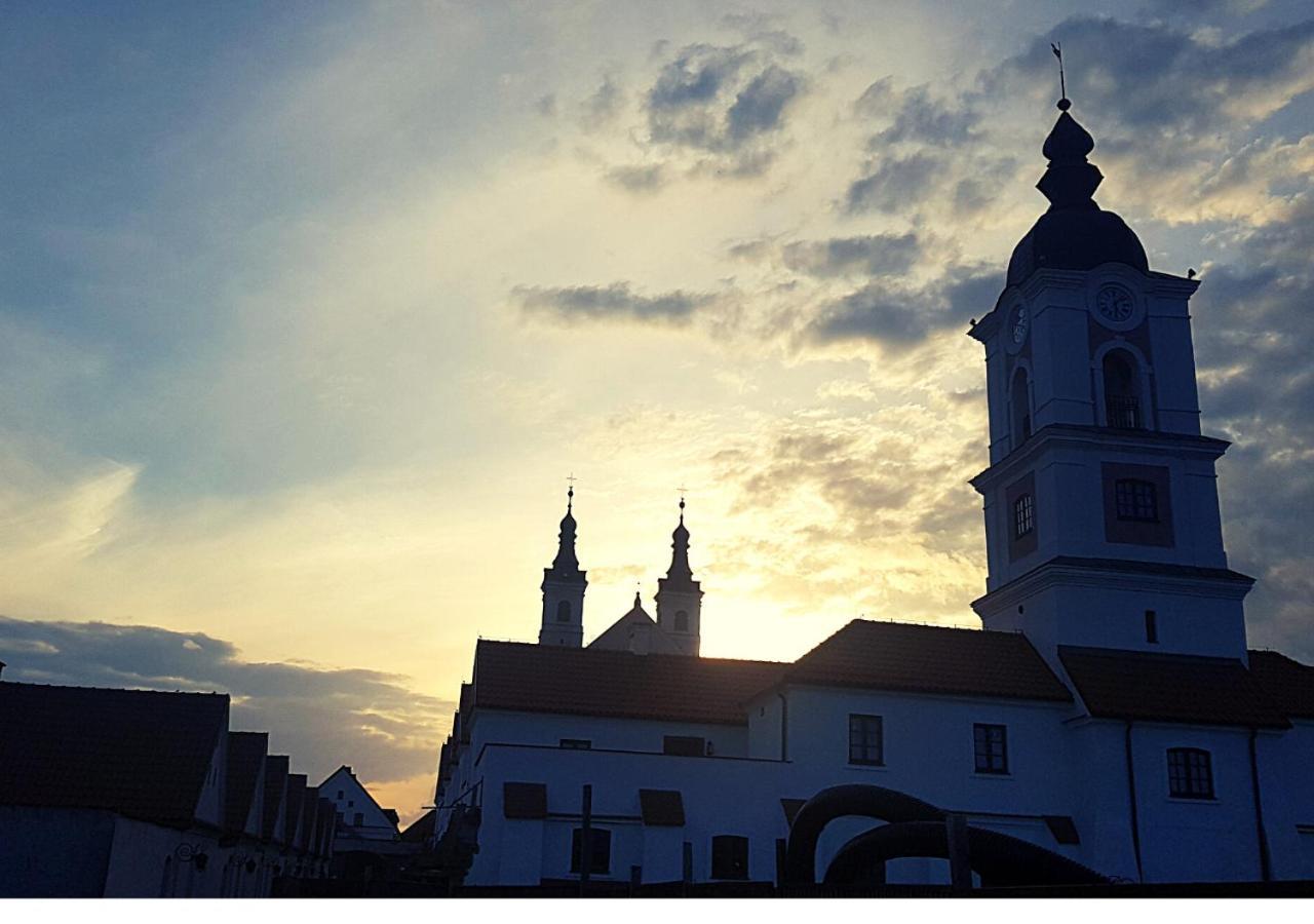 Hotel Pokamedulski Klasztor W Wigrach Wigry Exterior foto